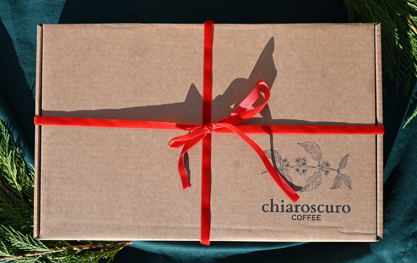 Luce e Ombra Holiday Gift Box